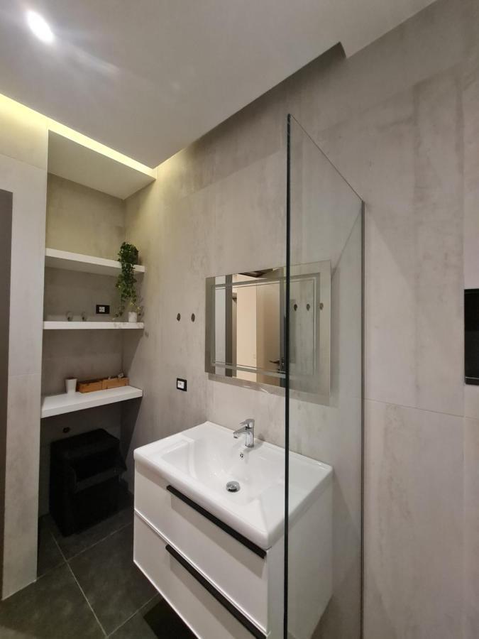 Rosemarine Villas Durrës Esterno foto