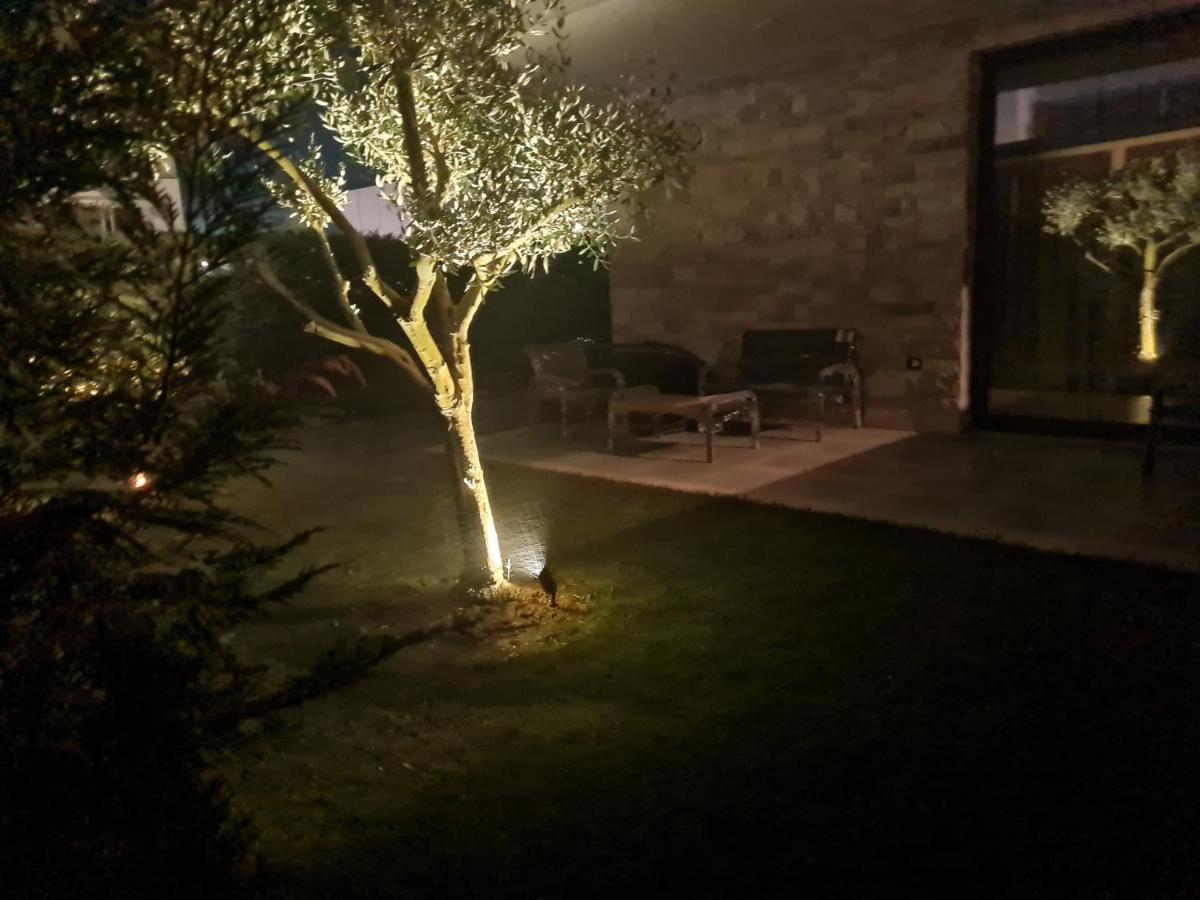 Rosemarine Villas Durrës Esterno foto