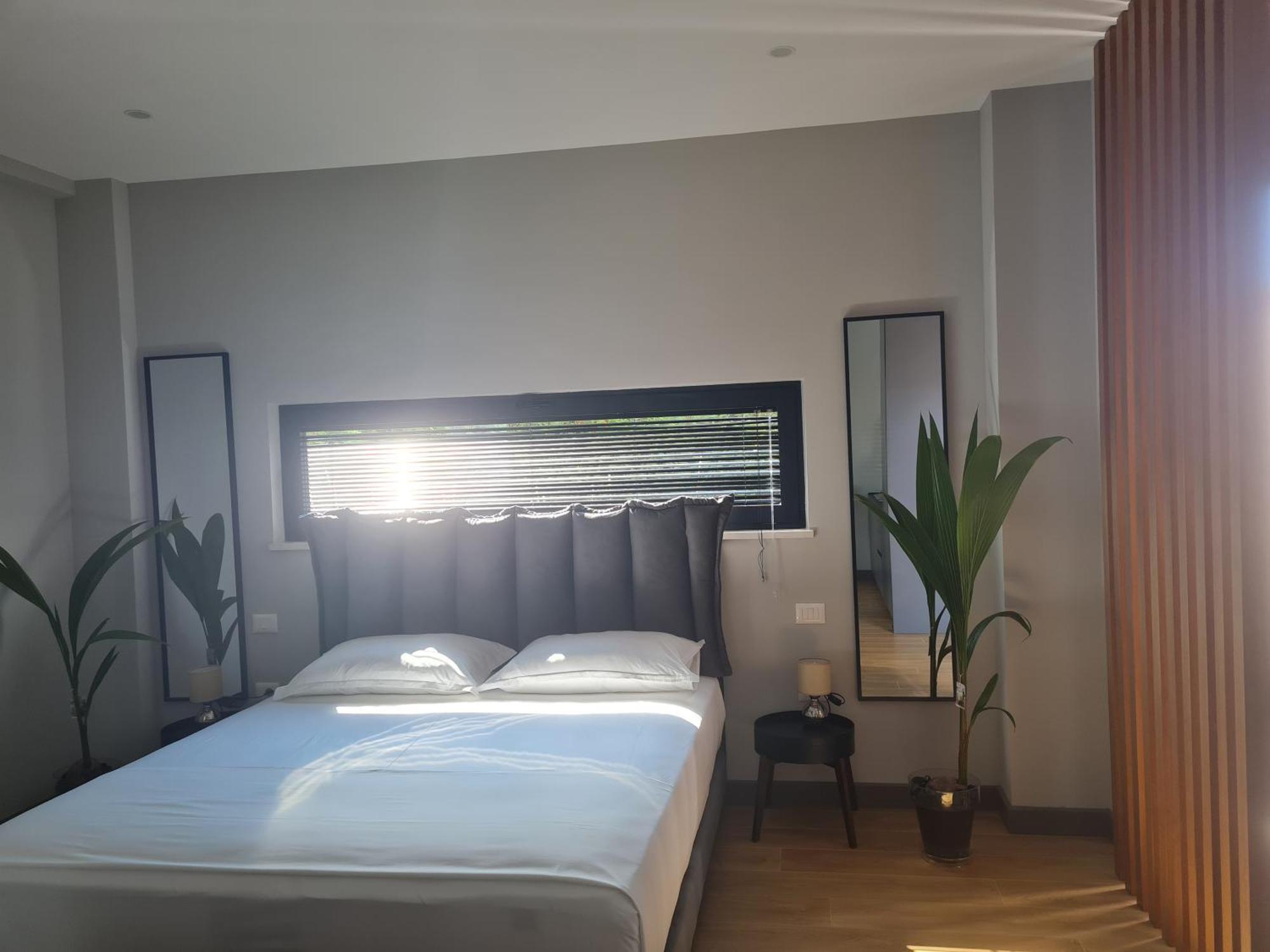 Rosemarine Villas Durrës Esterno foto