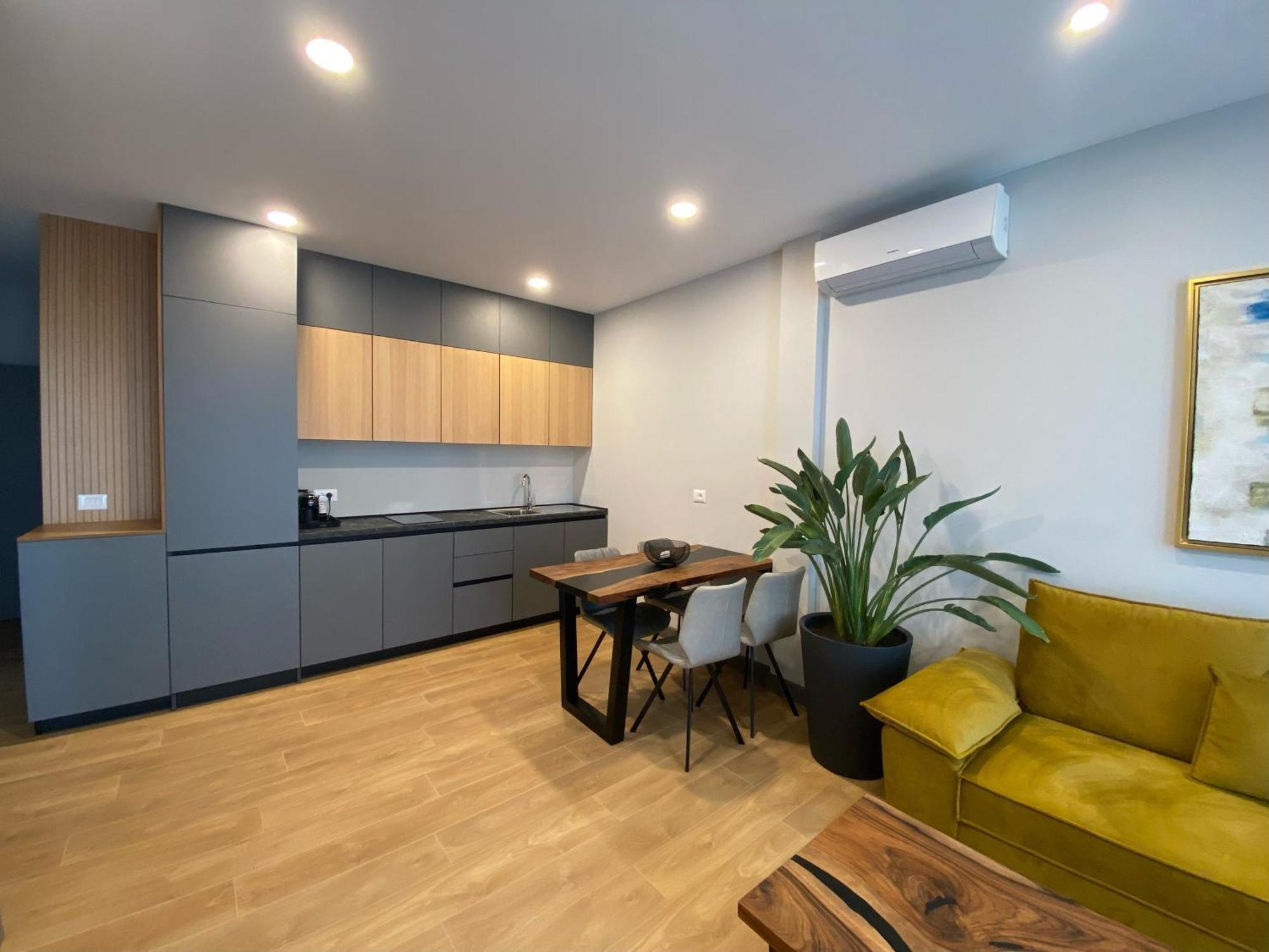 Rosemarine Villas Durrës Esterno foto